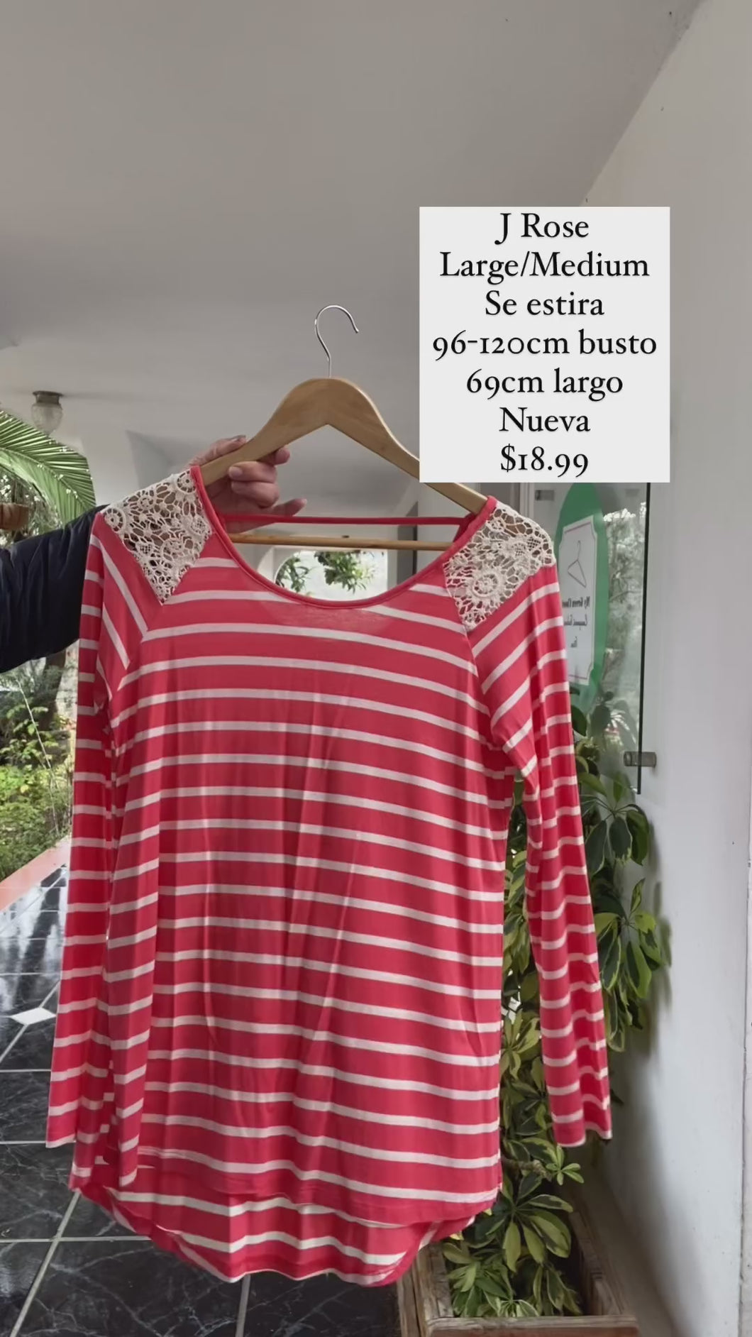 Blusa J Rose Large/Medium Nueva